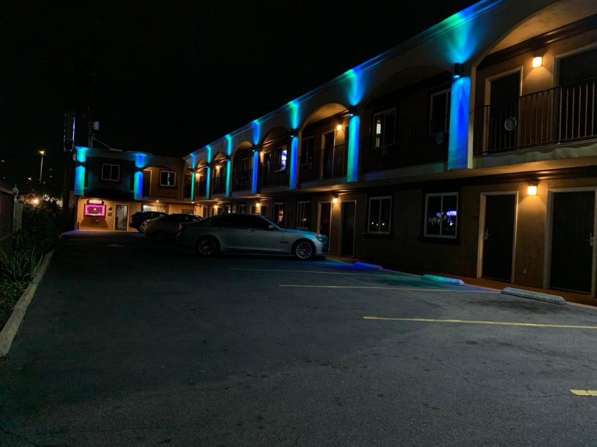 New Bay Motel - Los Angeles — Photos 1